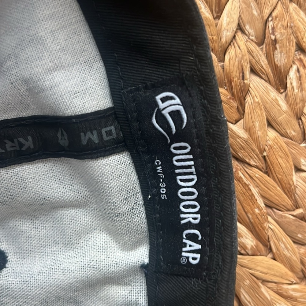 President Trump 2020 Keep America Great Flag Gray Adjustable Hat Baseball - Picture 4 of 7